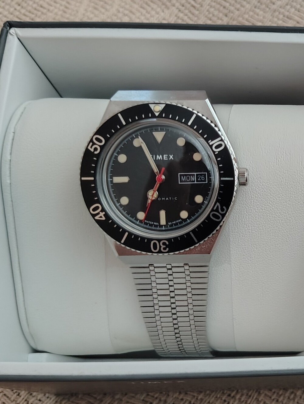 Timex Men Automatic Watch M79 - Picture 2 of 4